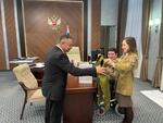 Глава Минстроя РФ провел совещание с руководителем молодежной организации