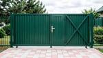 ДРЕНАЖ И ЗИМНЯЯ ЭКСПЛУАТАЦИЯ ОТКАТНЫХ ВОРОТ: КАК ПОДГОТОВИТЬ ВЪЕЗД