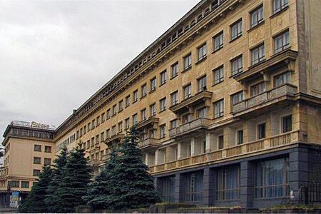 Гостиницу «Россия» начнут демонтировать после новогодних праздников